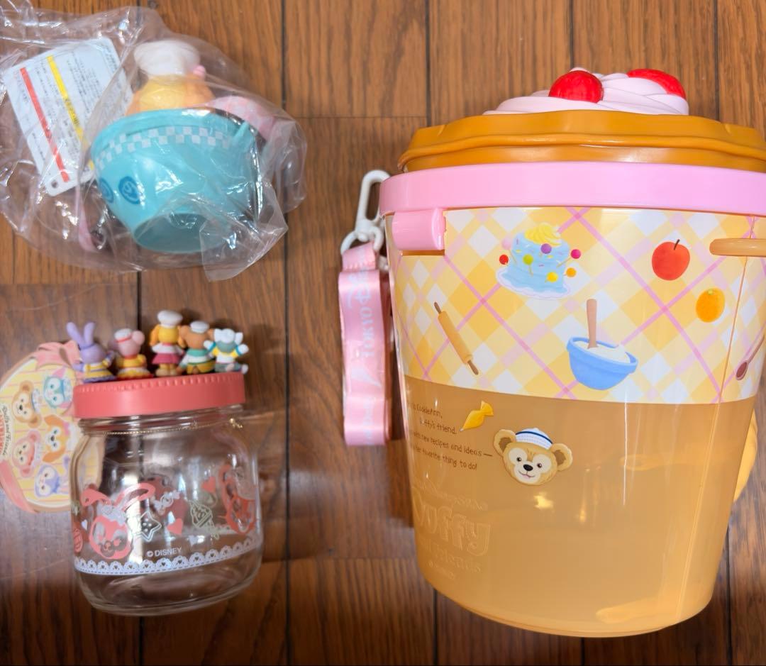 #ダッフィー&フレンズ　クッキーアン　ポップコーン　お菓子ケース　いちごティー瓶