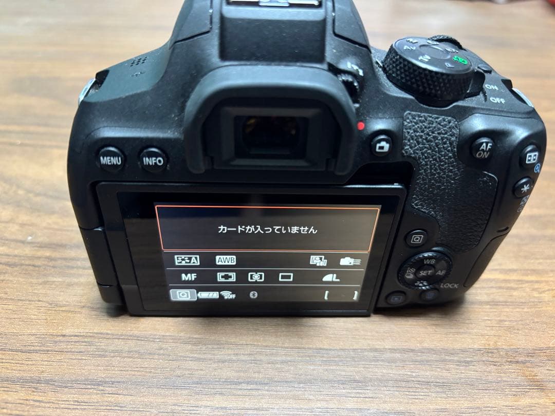 Canon EOS kiss 10xi 一眼レフ　本体&レンズ