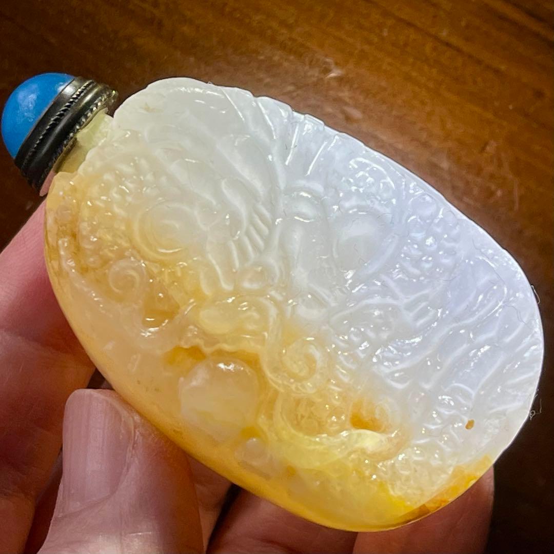 美品 和田玉 白玉 鼻煙壺 嗅ぎタバコ 彫刻 龍 軟玉 ネフライト アンティーク