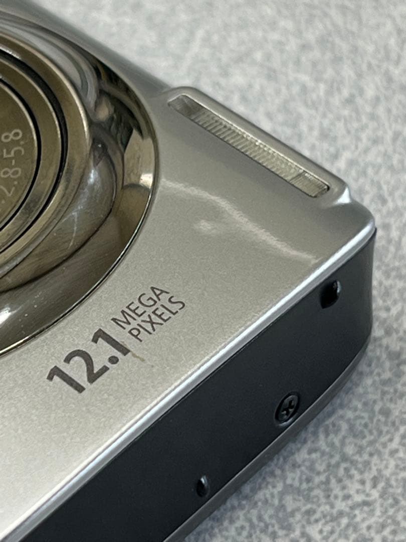 Canon IXY 510 IS デジタルカメラ 本体　充電器　バッテリー