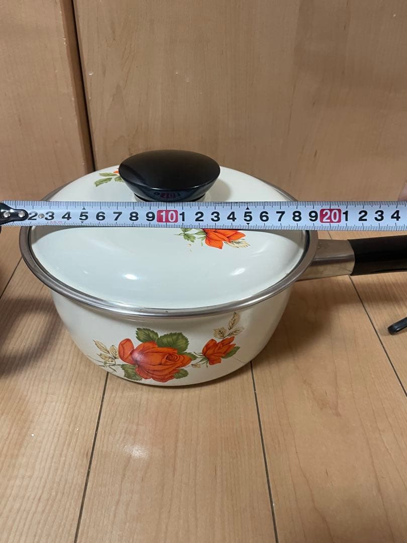 昭和レトロポップ 花柄ホーロー鍋 2点セット