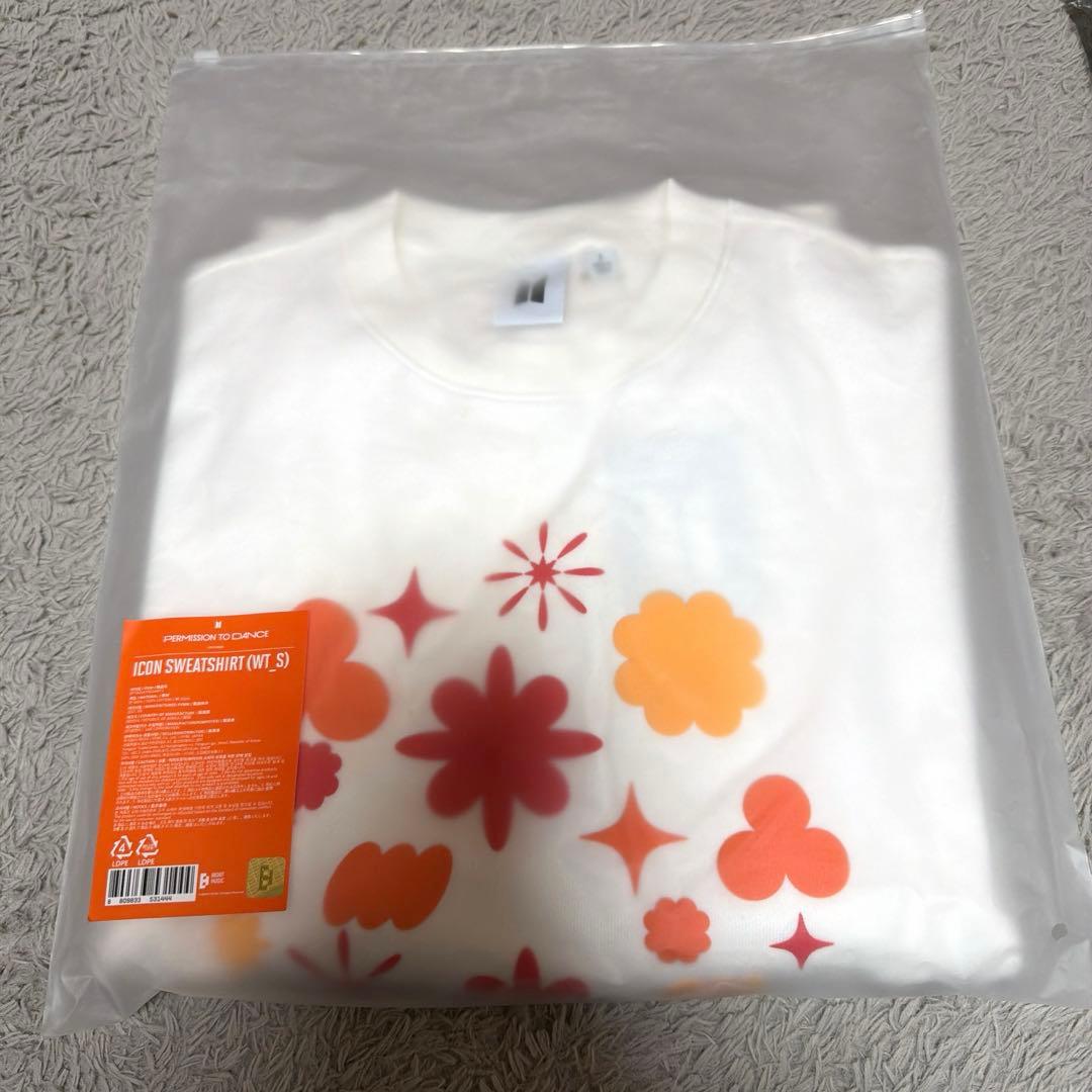 アイドル BTS PERMISSION TO DANCE ICON SWEATSHIRT