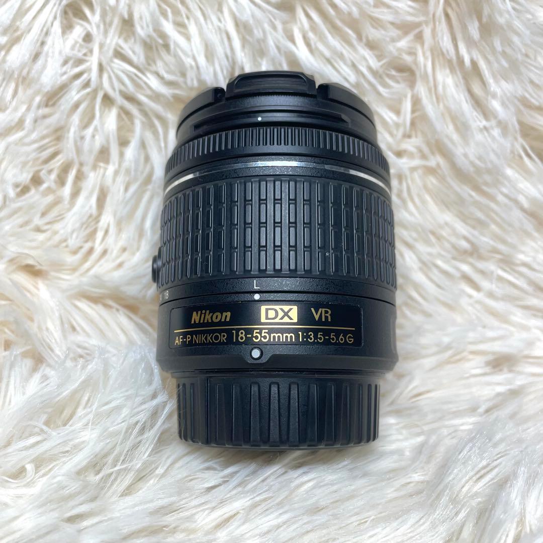 【美品】Nikon ニコンD5600 ダブルズームキット 一眼レフ　即購入可能