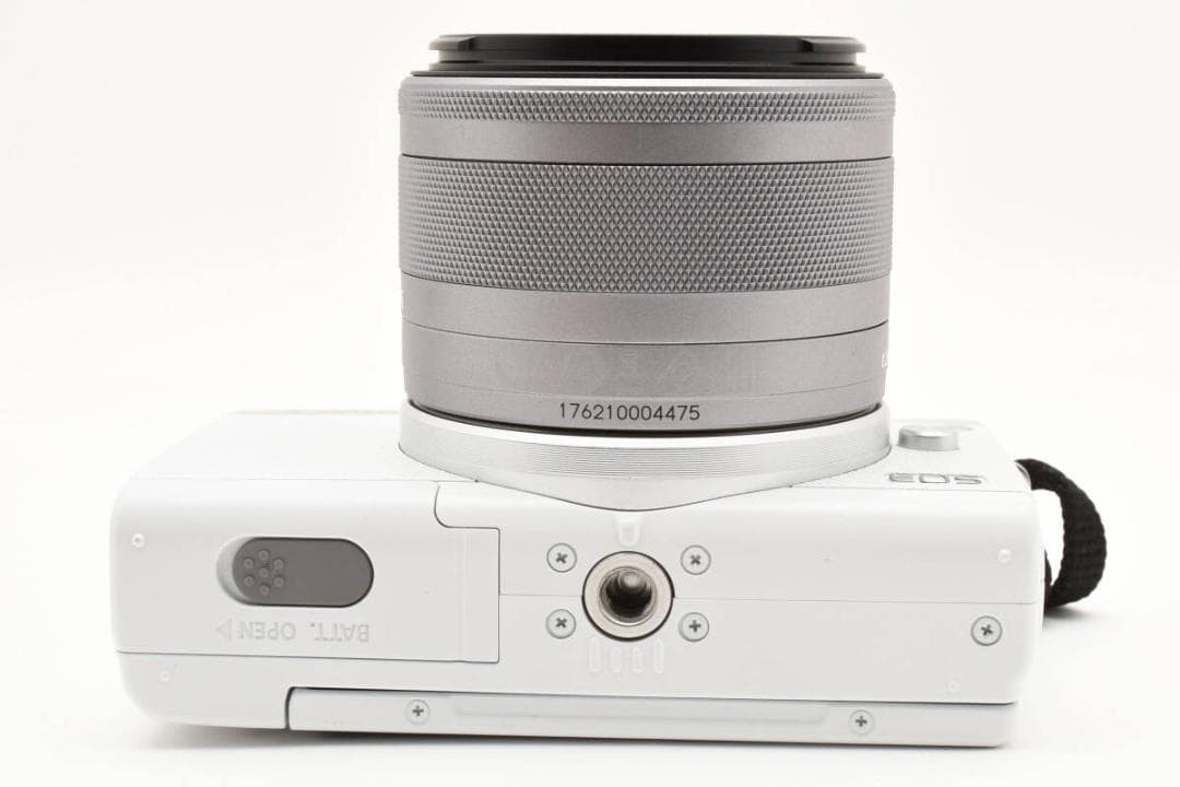 ★高性能なミラーレス★ Canon EOS M200 レンズキット キャノン