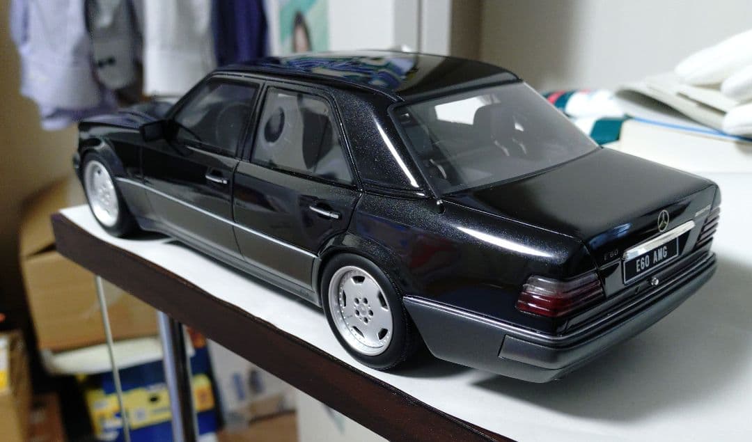 OttO 1/18 メルセデス ベンツ W124 E60 AMG