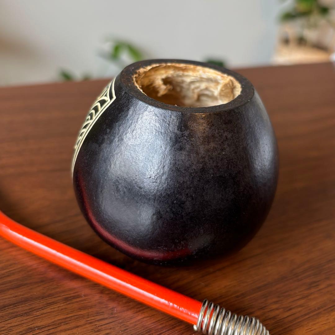 アルゼンチン製 マテ壺 マテ茶用カップ ボンビージャ（専用ストロー）付き