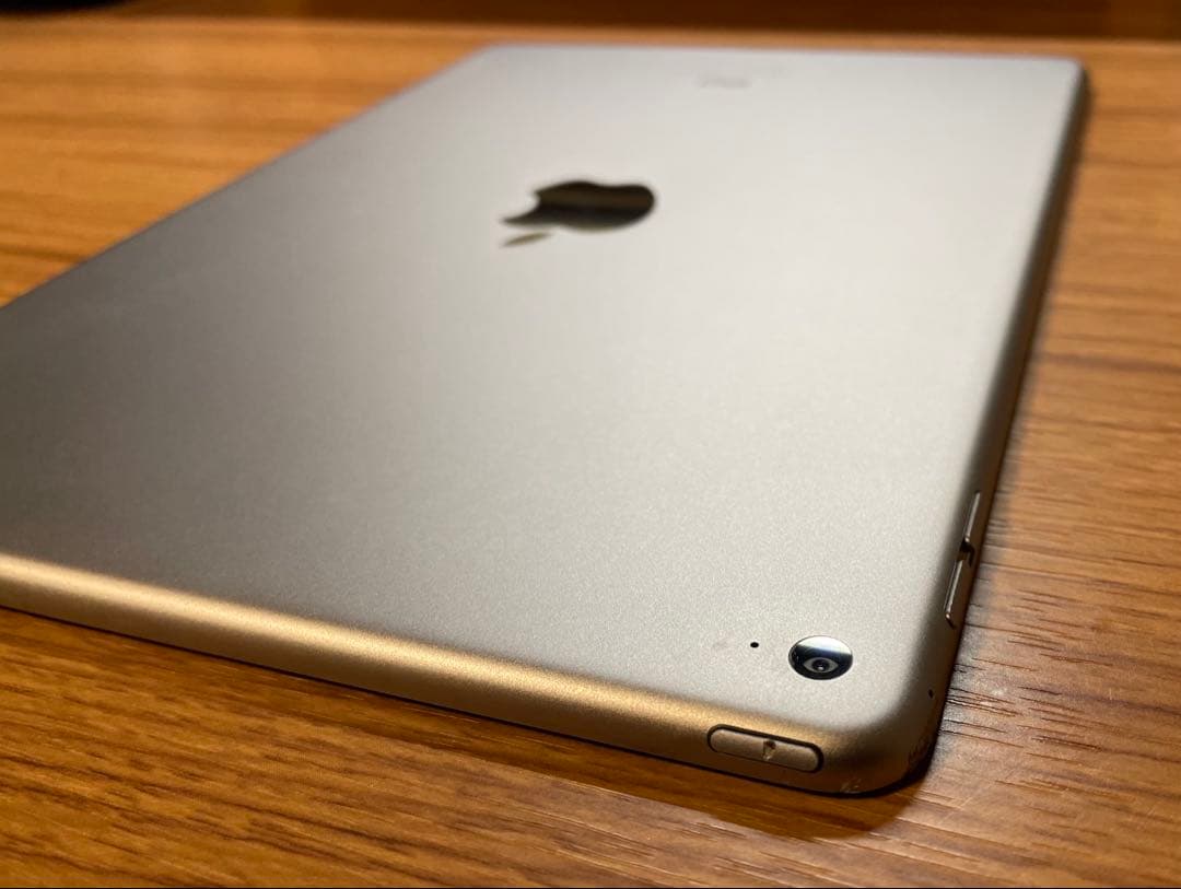 iPad Air2 第2世代 64GB WIFIモデル