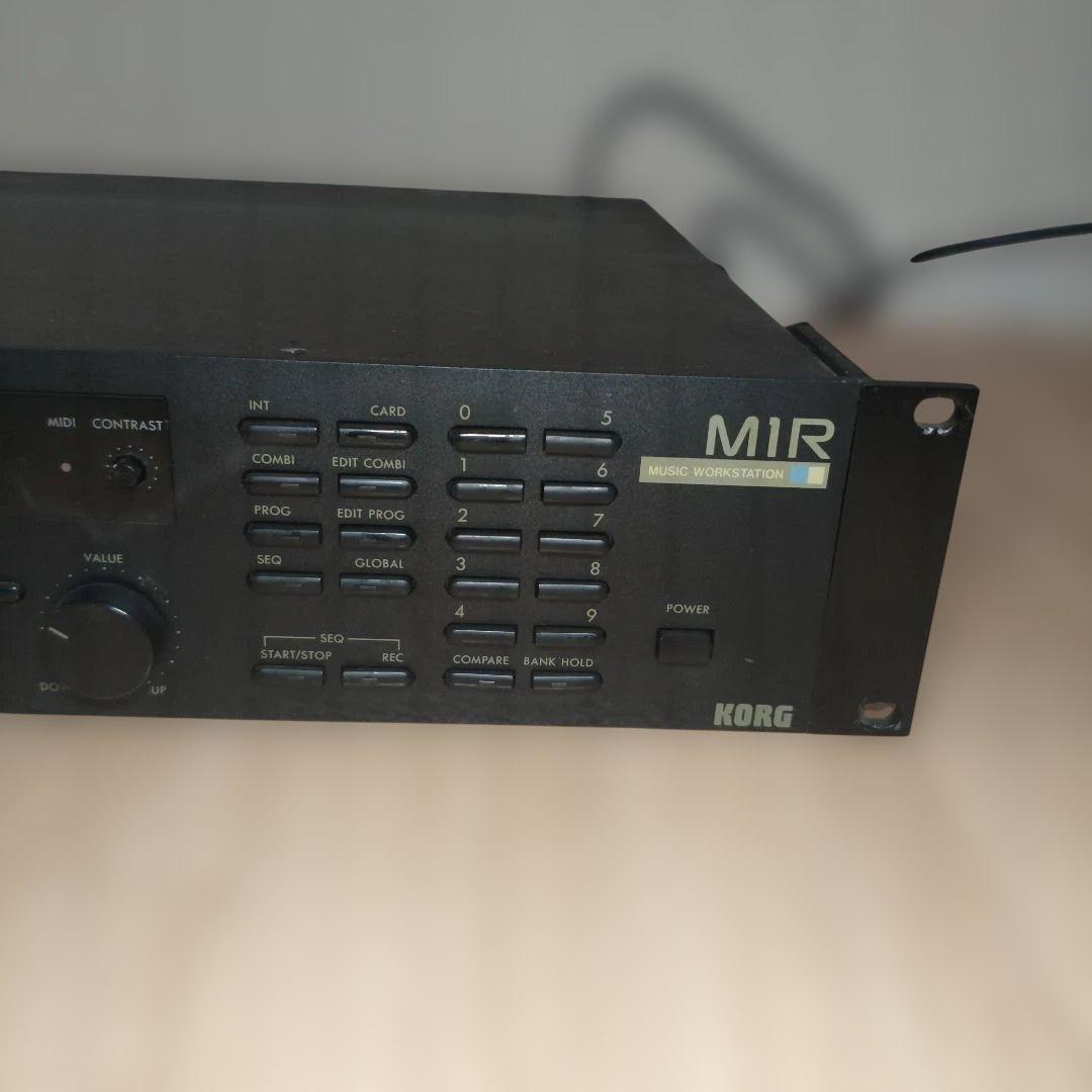 KORG M1R music workstation シンセサイザー