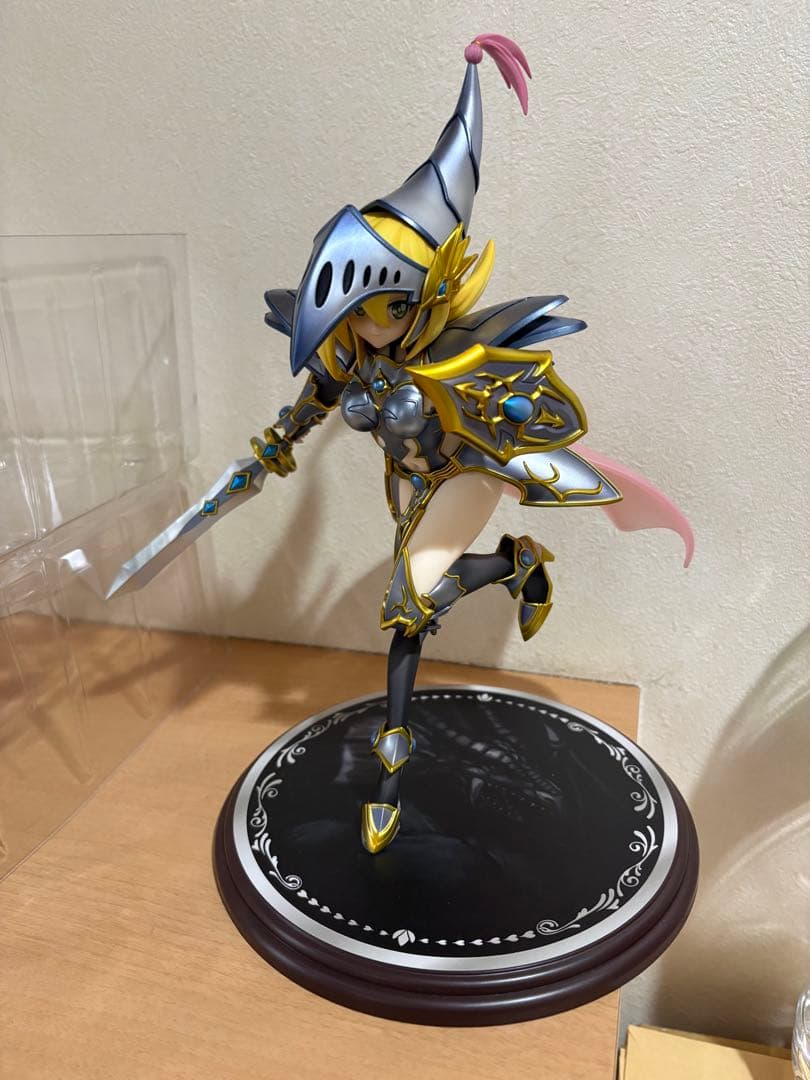 ART WORKS MONSTERS 竜騎士ブラック・マジシャン・ガール 遊戯王