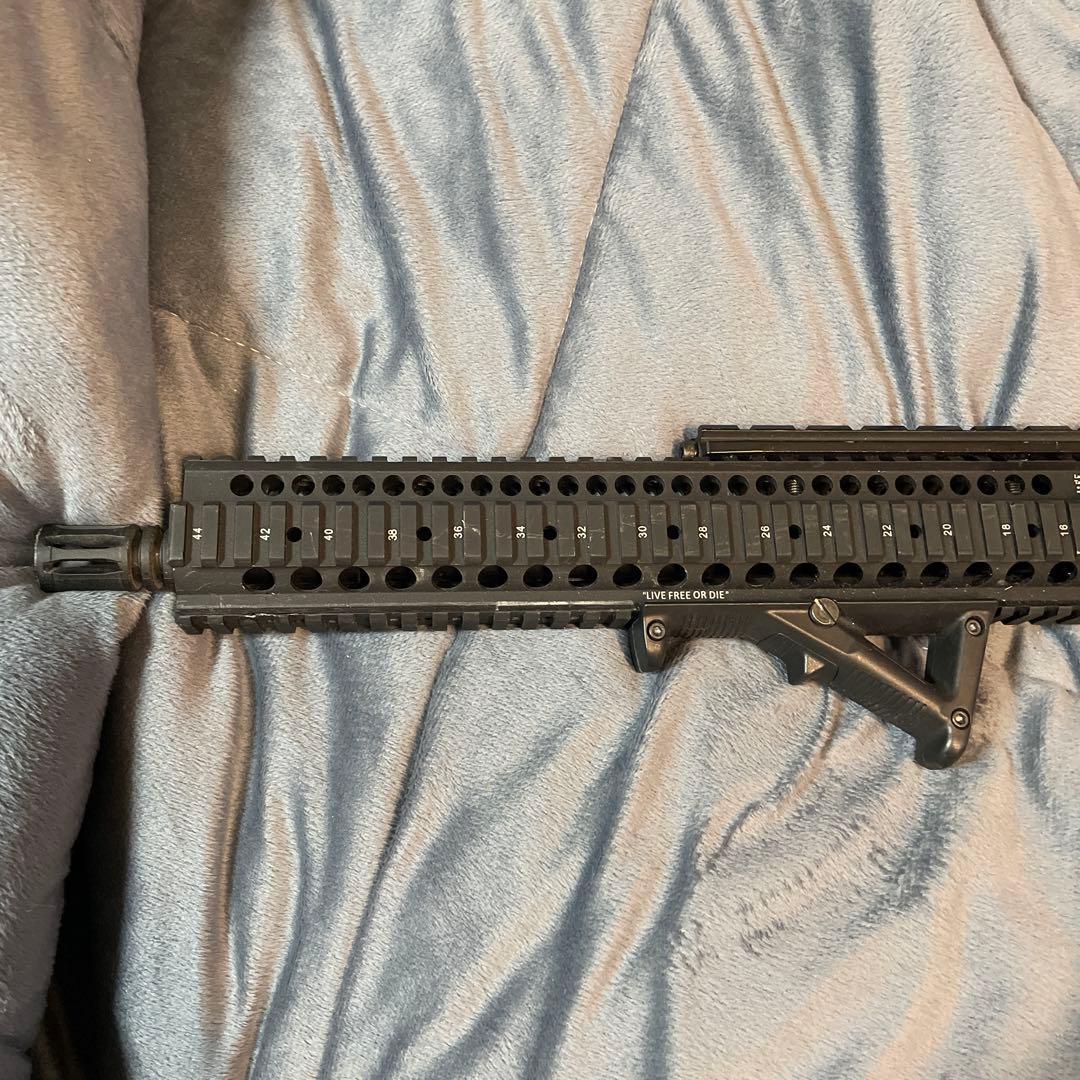 東京マルイ　SR-16