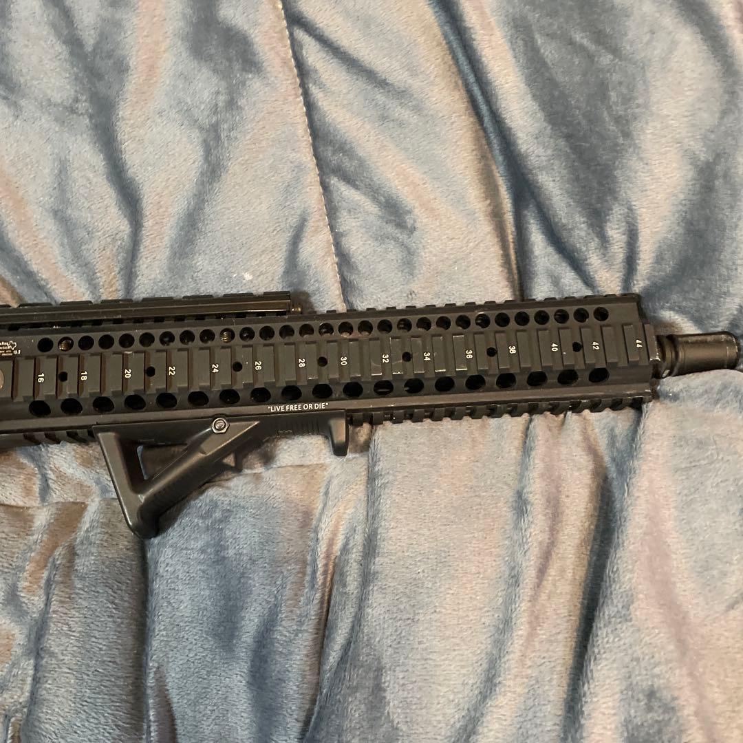 東京マルイ　SR-16