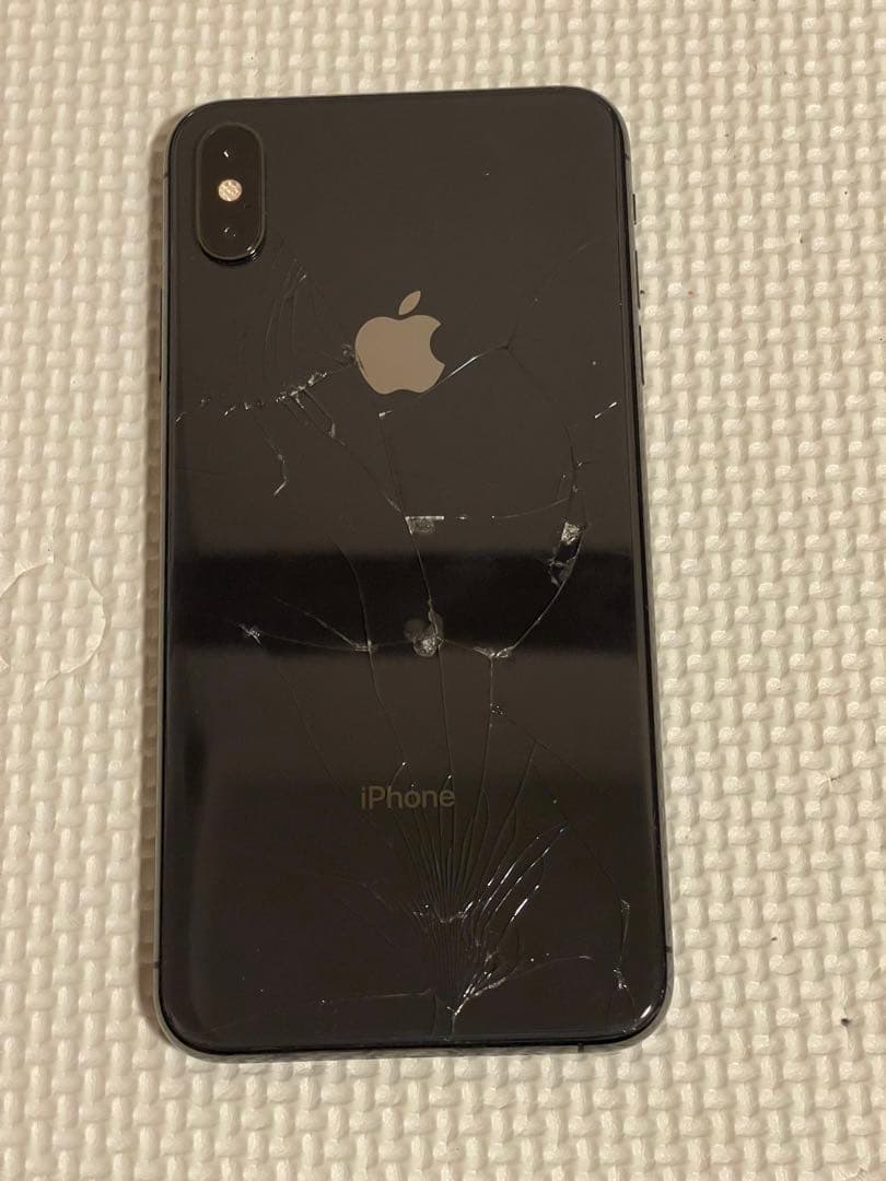 Apple iPhone XS Max 本体