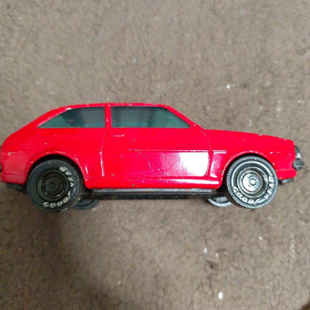 連休セール　昭和レトロミニカー　マツダファミリアAP イチコー製