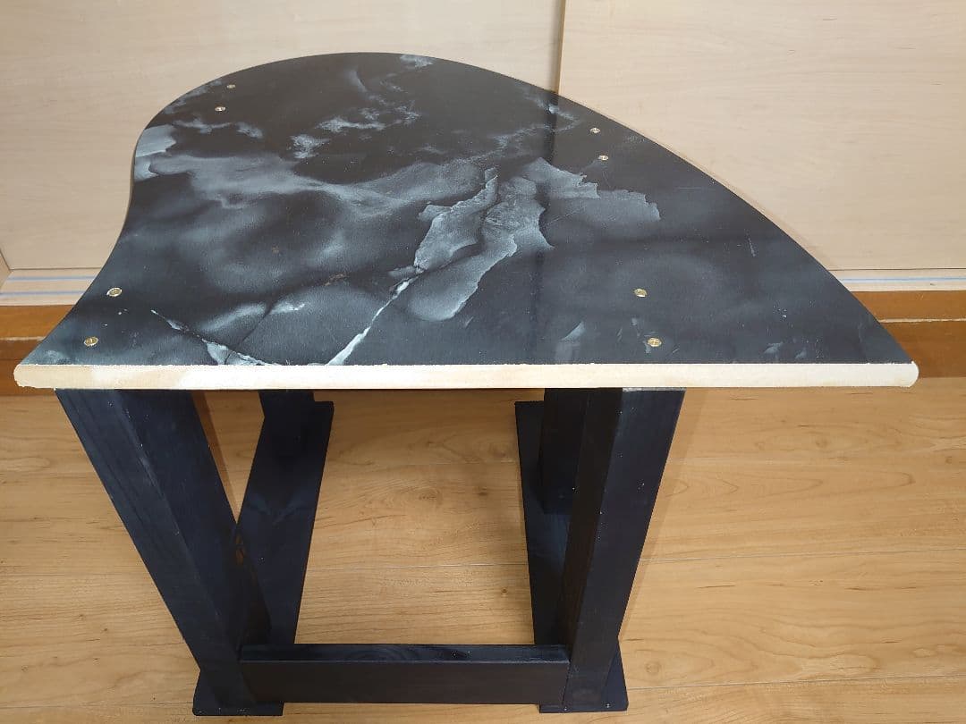 【累積219台目】パチスロを置く台・1台用シンプルスタンド★超コンパクト型④黒色