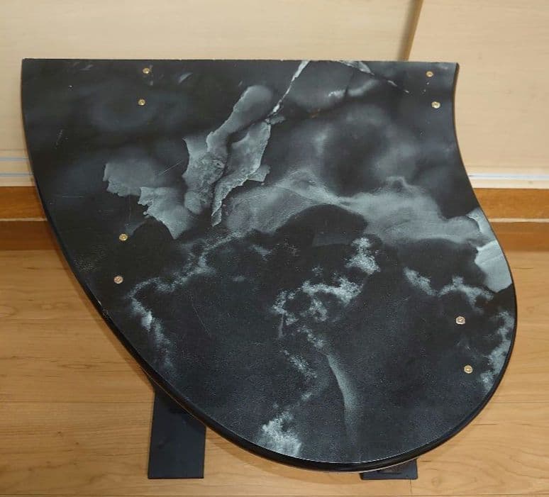 【累積219台目】パチスロを置く台・1台用シンプルスタンド★超コンパクト型④黒色