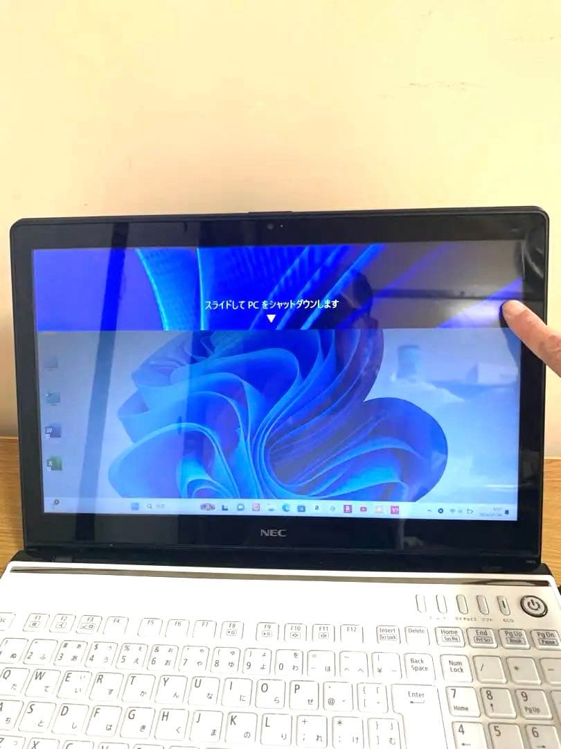 NECタッチパネル付きi5/8/500/office2024最新版