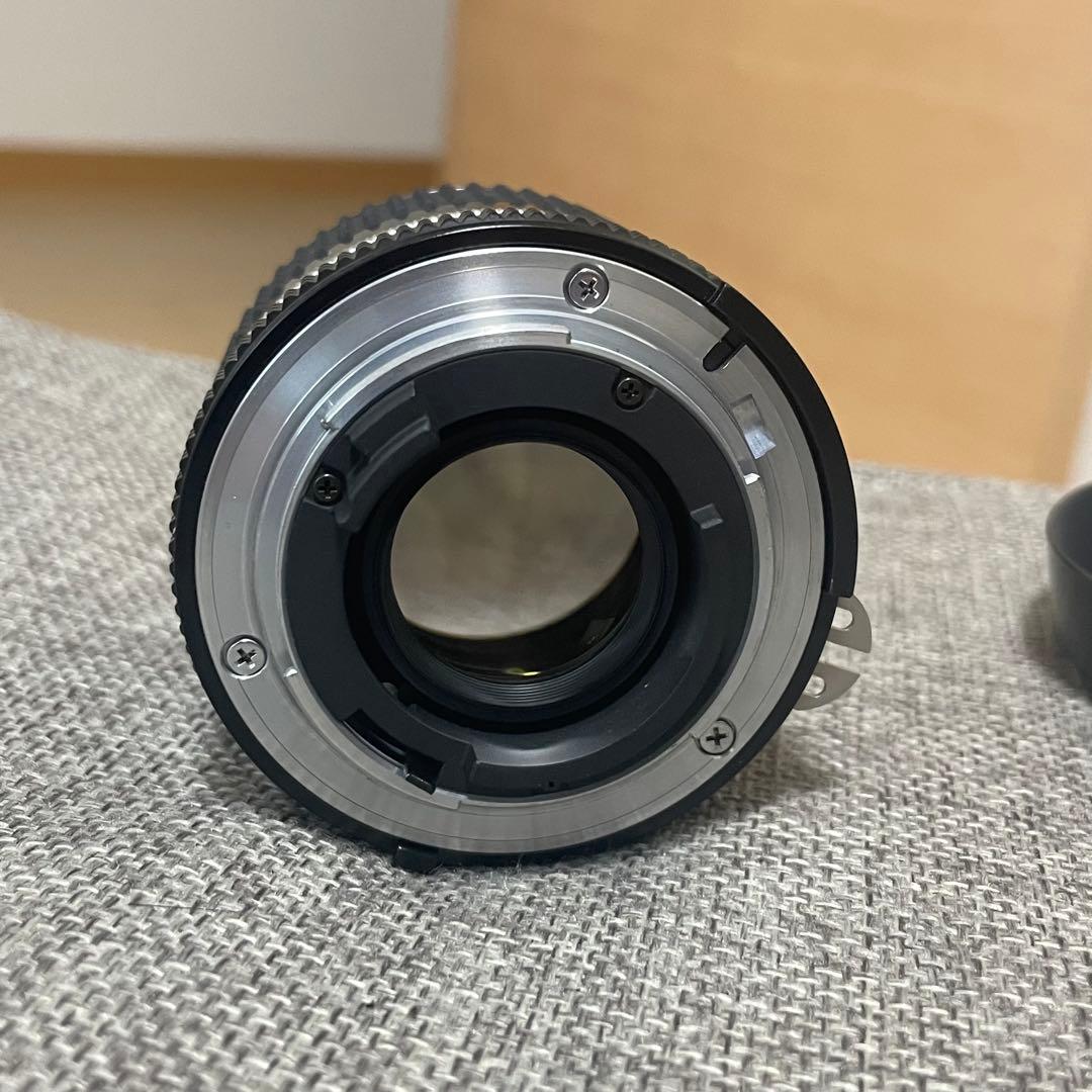 SIC Nikon Nikkor 28mm f/2 レンズ