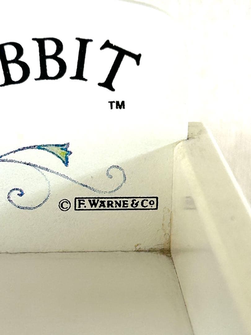 【イギリス購入品】ピーターラビット 絵本　フレデリック・ウォーン社製　木製　本立