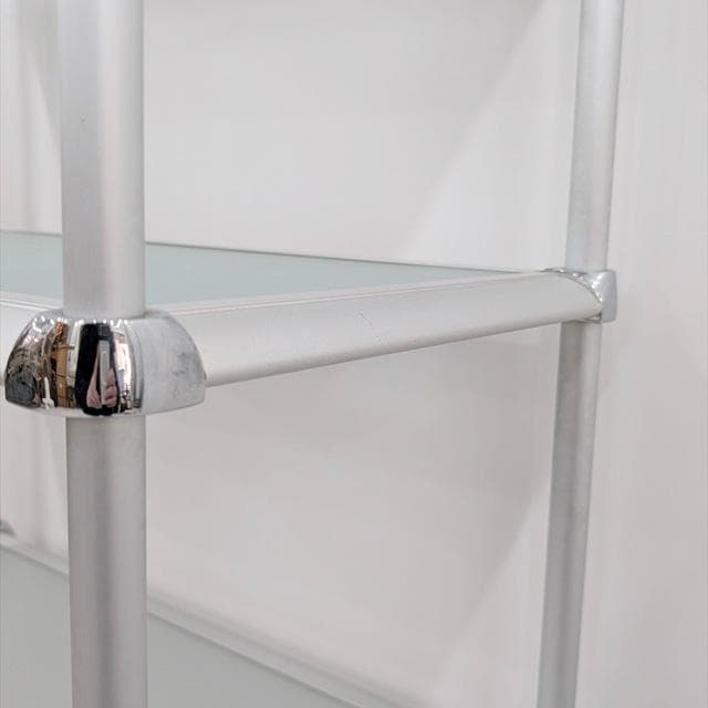 たけ様　guzziniヘルシンキハイシェルフ（キャスター付き）