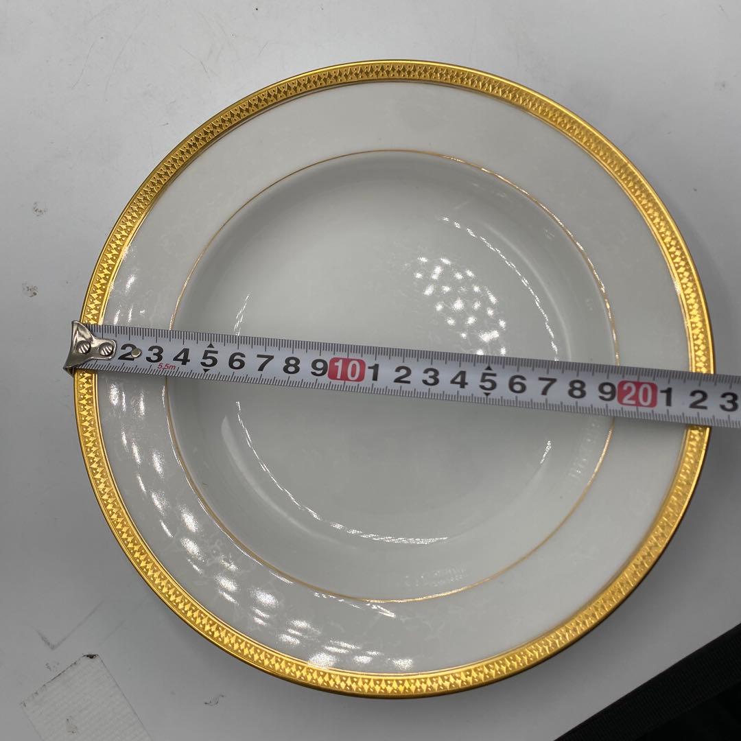 ノリタケ（Noritake）金彩 幾何学紋様 テーブルウェアセット