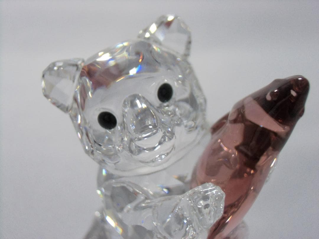 SWAROVSKI カットクリスタル クマと魚　A049