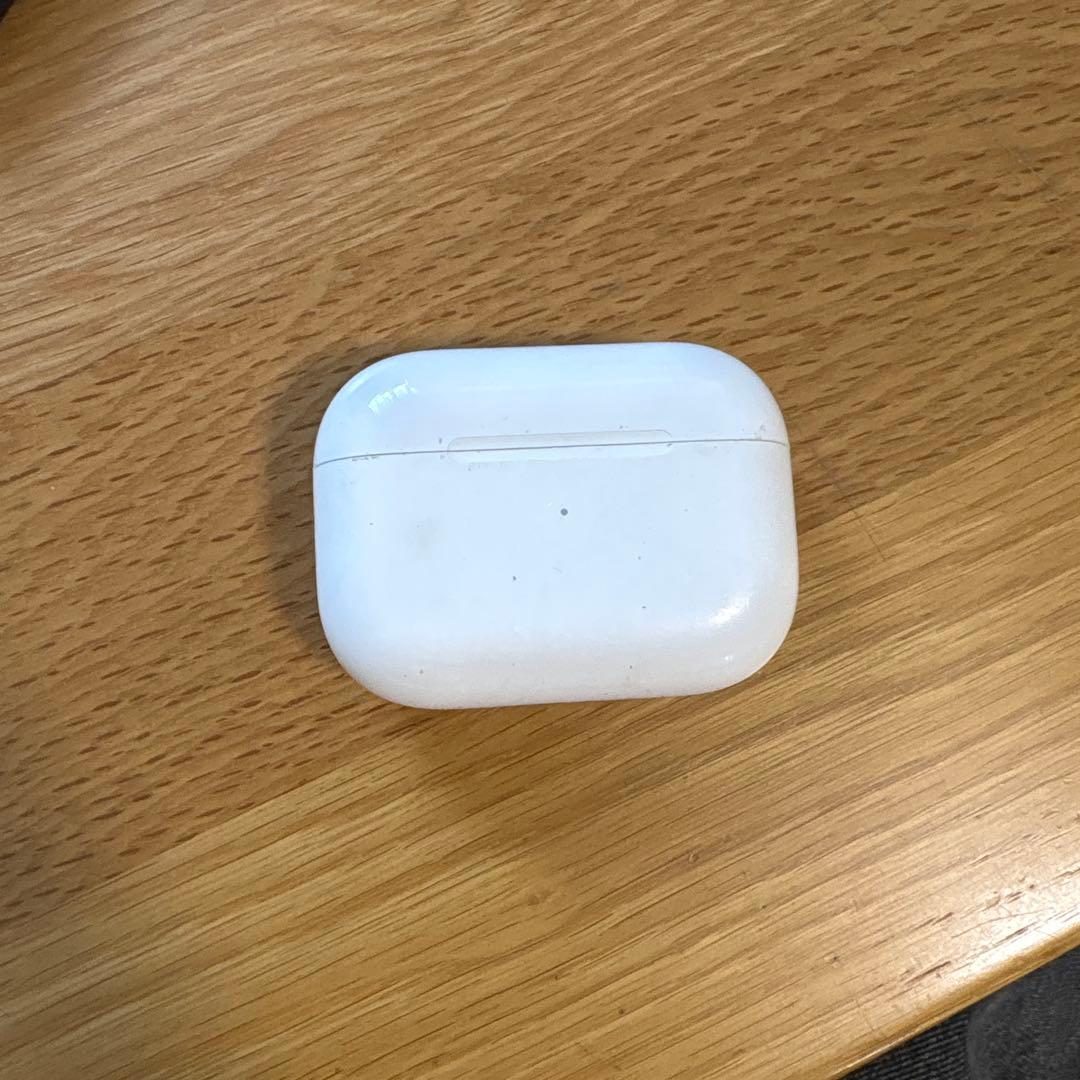 AirPods Pro 充電ケース付き ホワイト