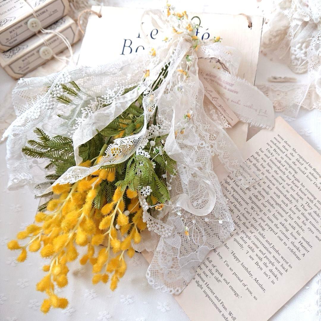 アーティシャルミモザのスワッグ♡レースとミモザ　春色の綺麗目スワッグ