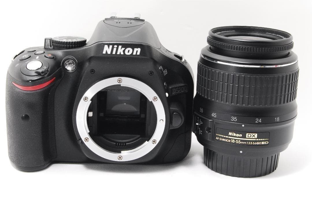 シャッター新品級 Nikon D5200 一眼レフカメラ スマホ転送