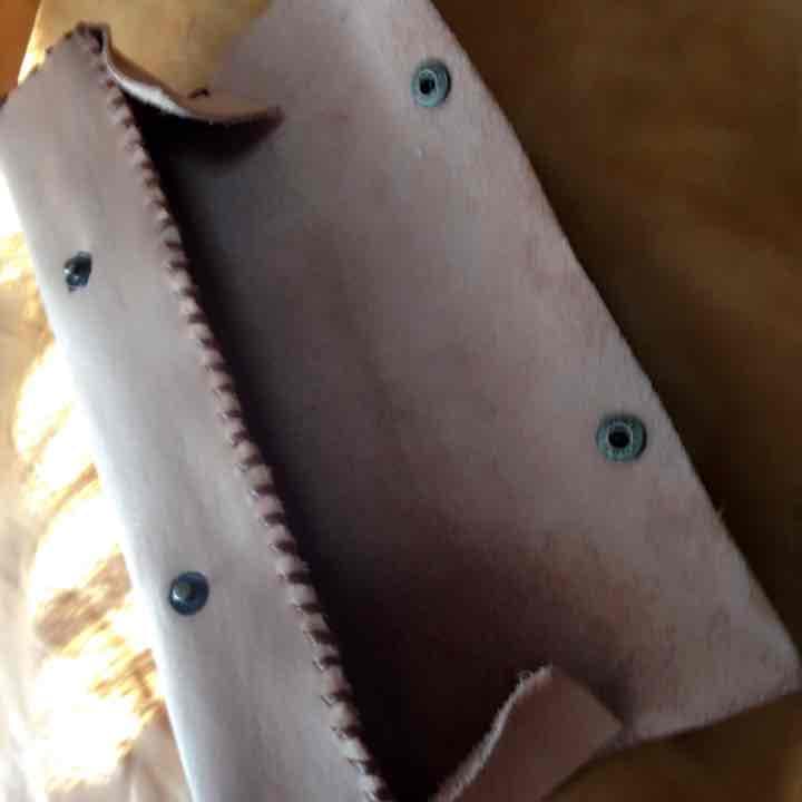 キャメル⭐️ソフトヌメ革 ころっとしたペンケース