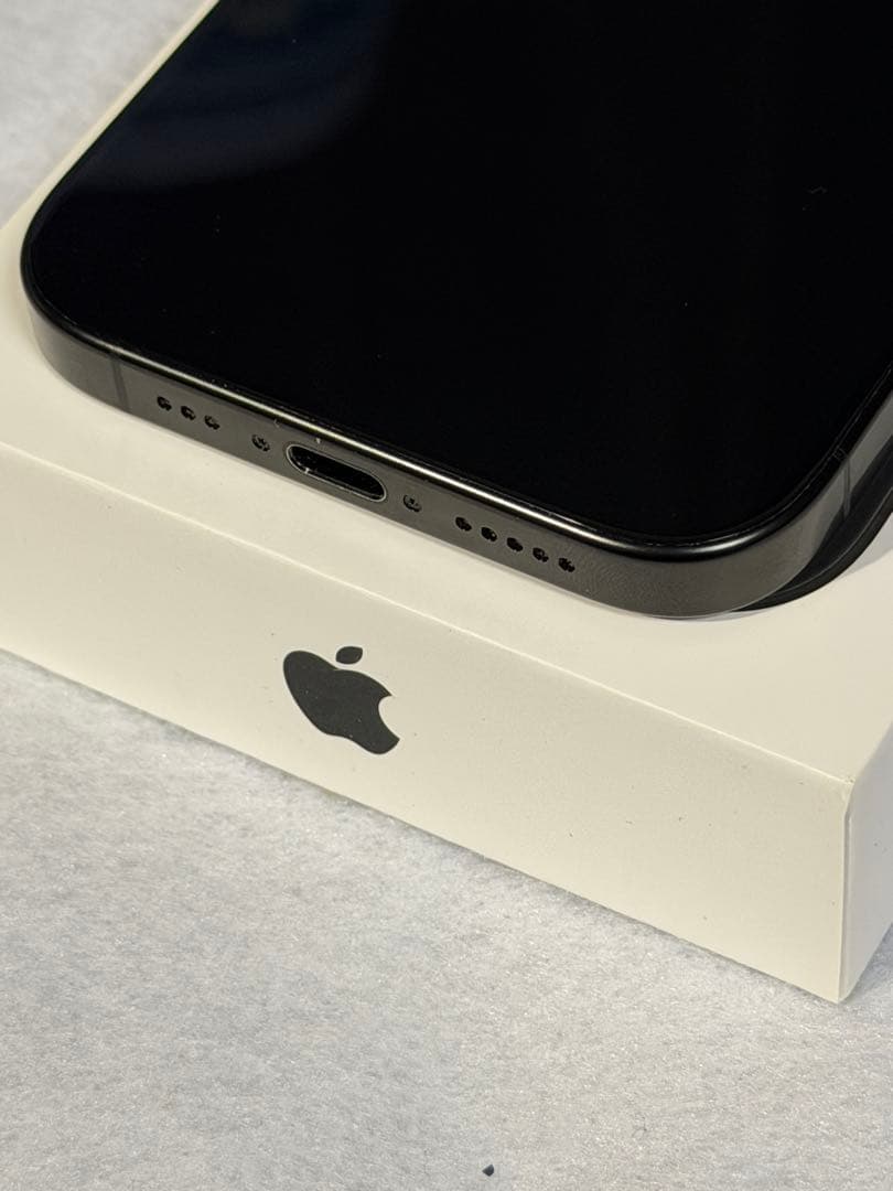 Apple iPhone 16 Pro 256GB SIMフリー