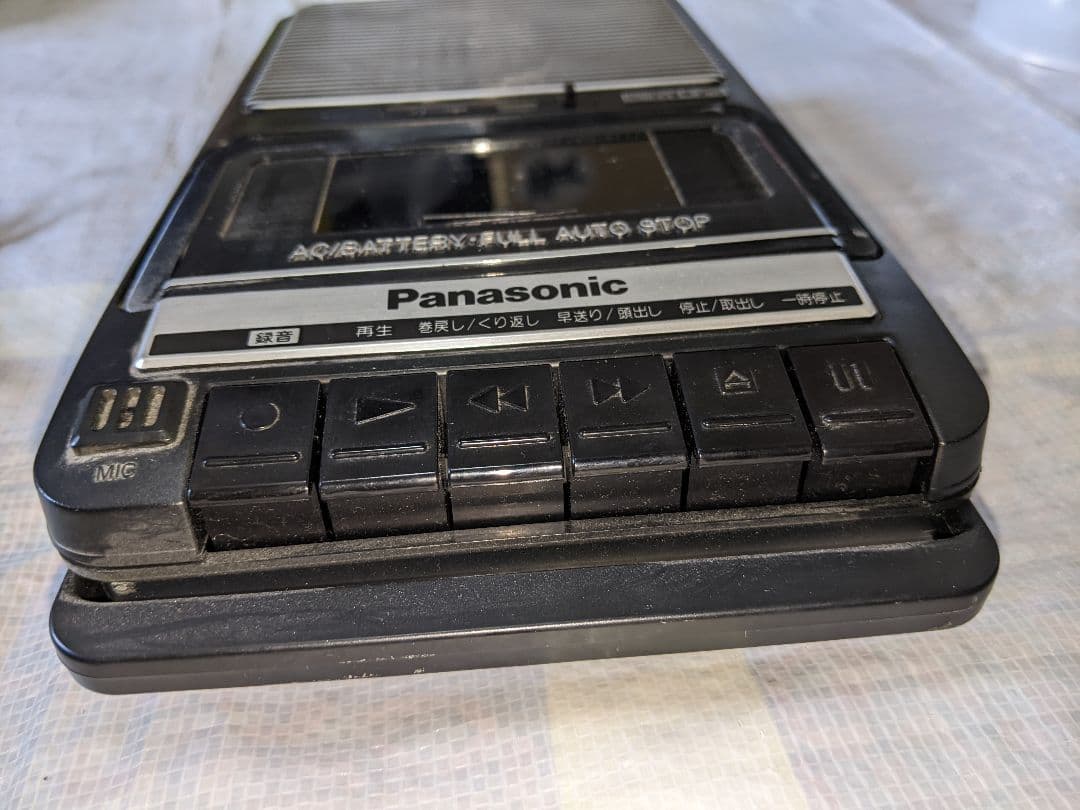 ポータブルカセットレコーダーPanasonic RQ-2112　スリムライン