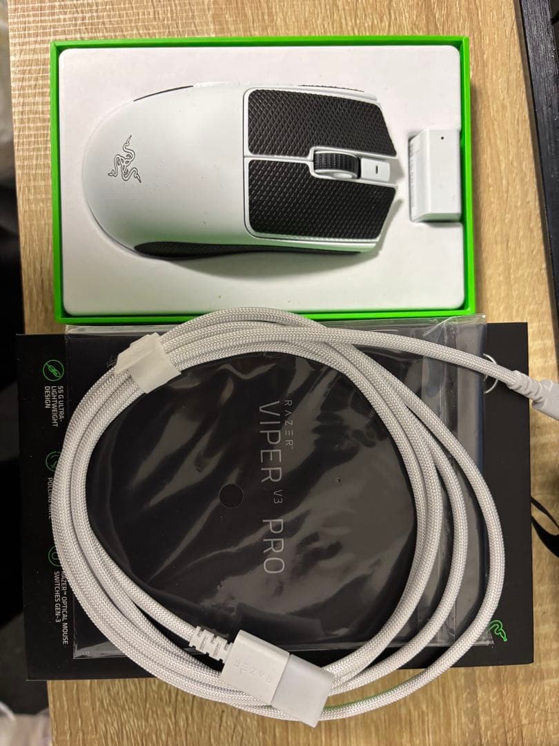viper v3 pro【8kドングル、備品完備】