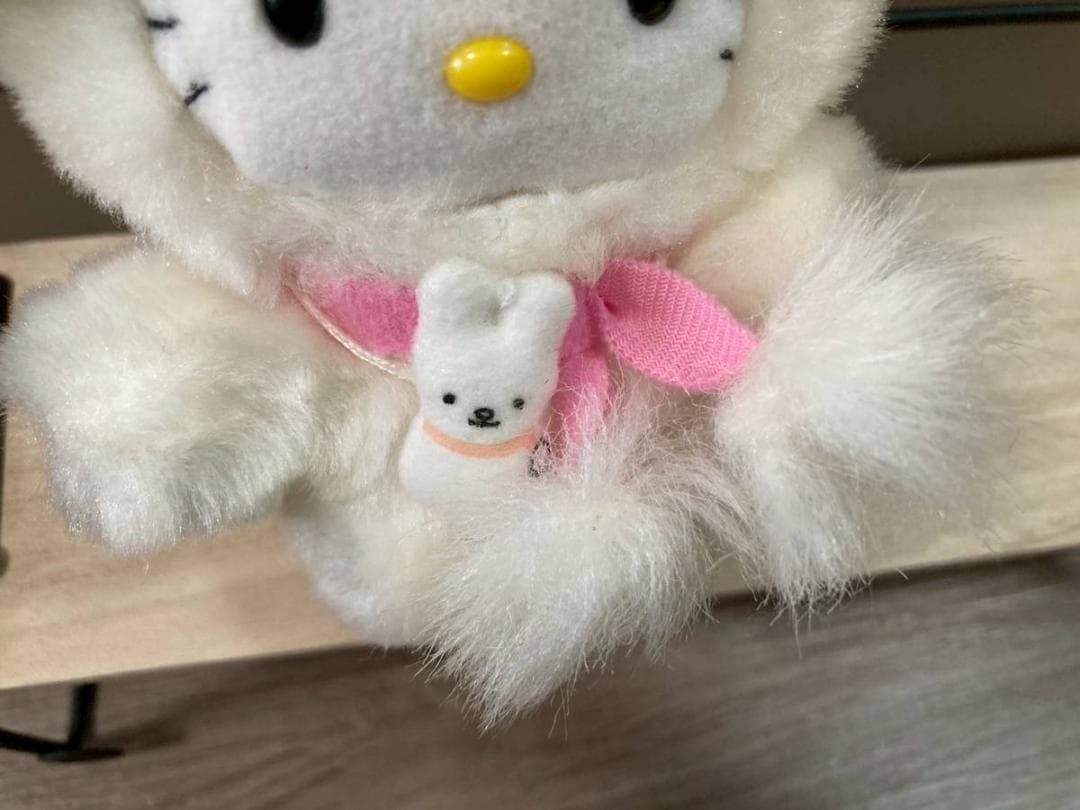 ハローキティ　北海道限定　雪うさぎキティ　ぬいぐるみ
