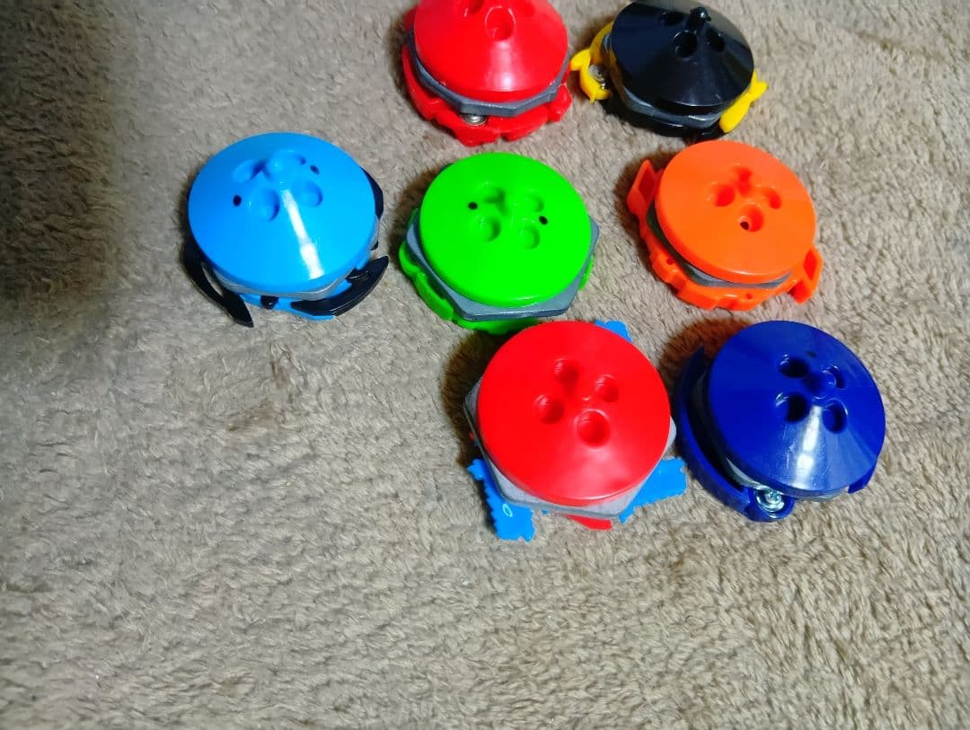 爆転シュートベイブレード　バウンドディフェンサー　ベイブレード