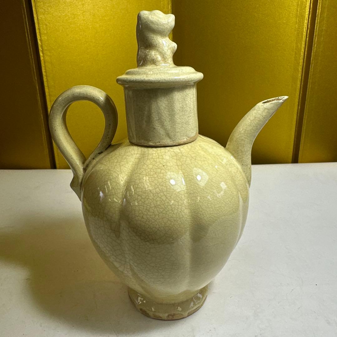 中国，骨董，時代物，動物の蓋付きクリーム色