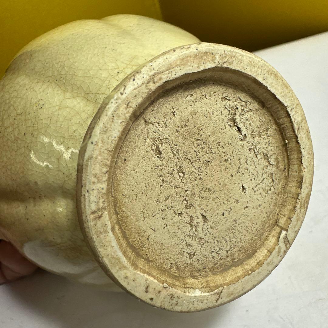 中国，骨董，時代物，動物の蓋付きクリーム色