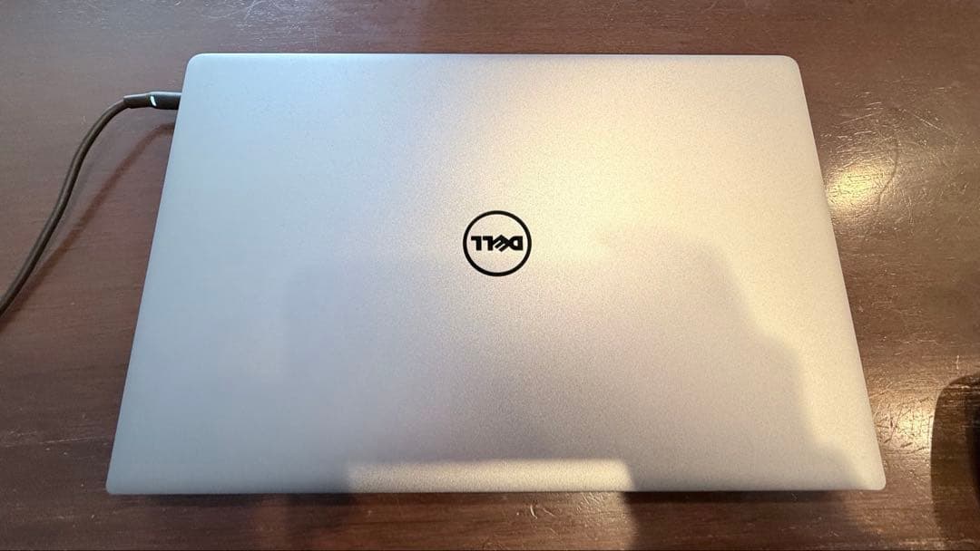 Dell ノートパソコン　XPS13 (9350) 8G/256GB難あり