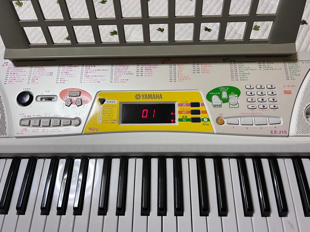 YAMAHA EZ-J15 エレクトロニック　キーボード　ピアノ