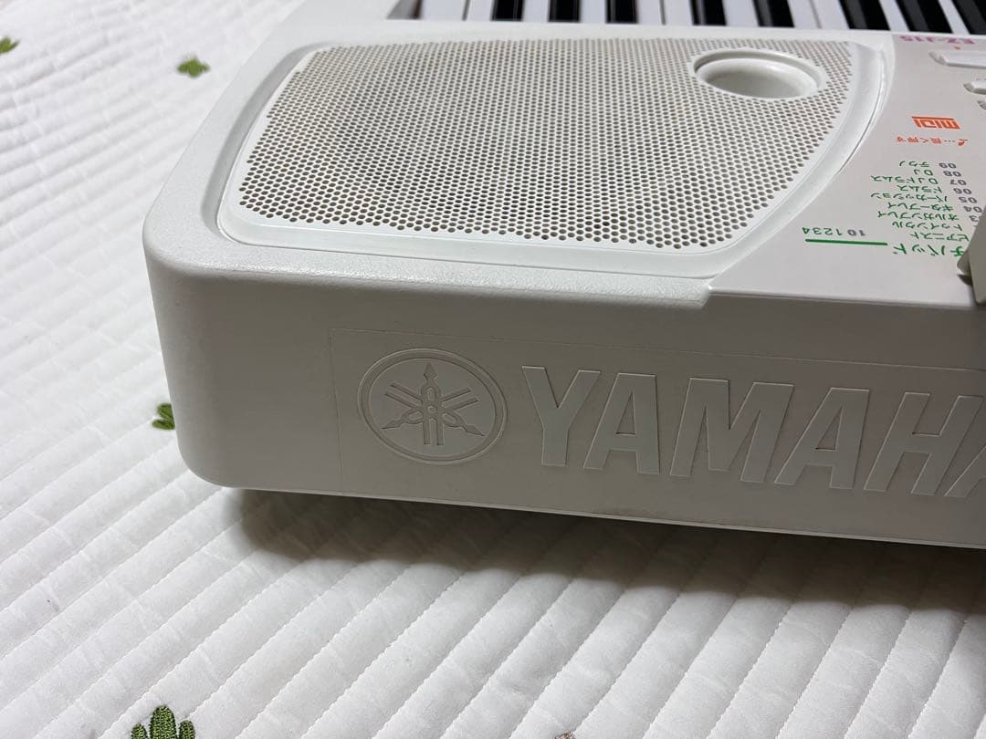 YAMAHA EZ-J15 エレクトロニック　キーボード　ピアノ