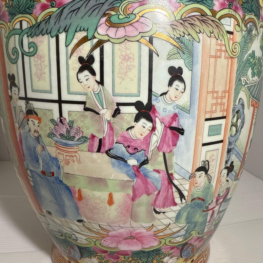 レア！大清乾隆年製 中国 粉彩 色絵 金彩 細密絵付 花鳥唐人図 飾り壺 花瓶
