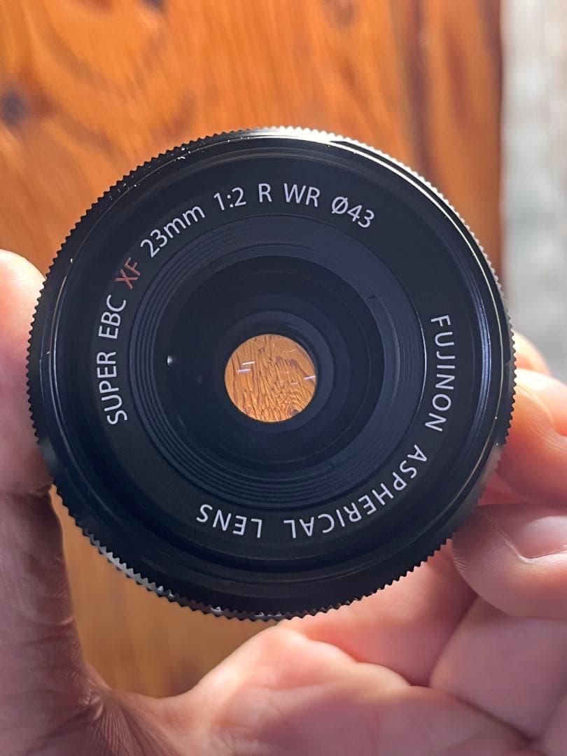 【レッド】Fujifilm XF 23mm F2 R WRレンズ