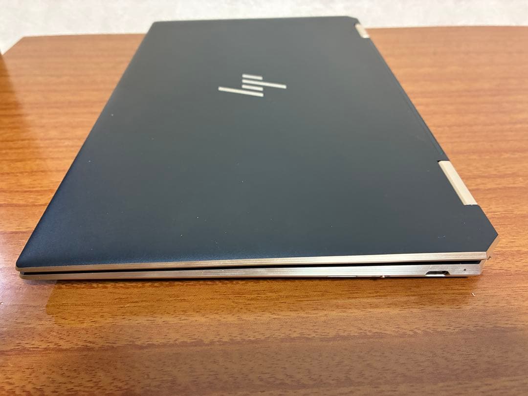 HP Spectre x360 Convertible13 ポセイドンブルー