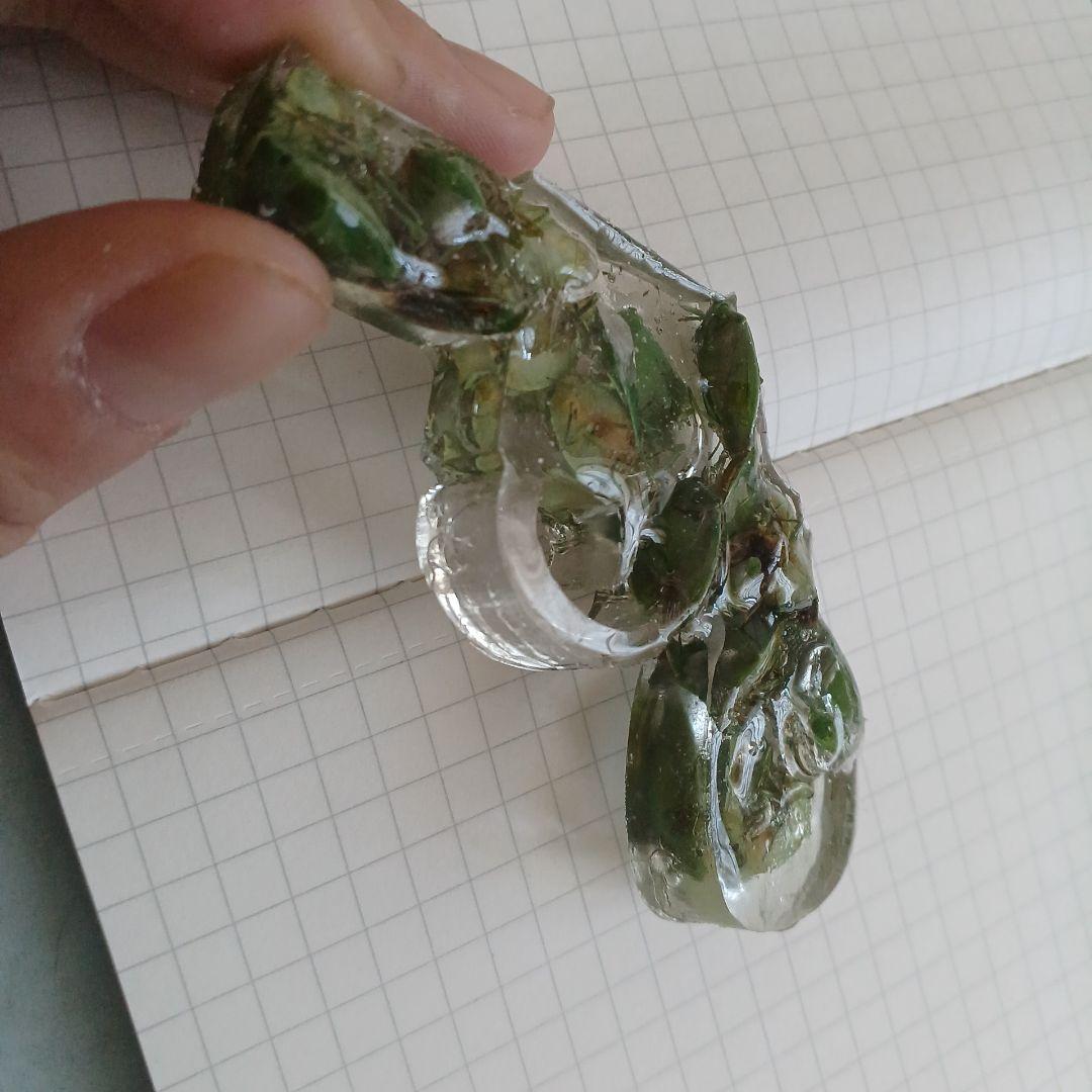 ハンドメイド レジン製 カメムシデザイン 装飾用小物