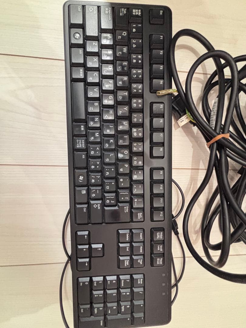 HP デスクトップPC 本体 + モニター + キーボード　Hp 8300