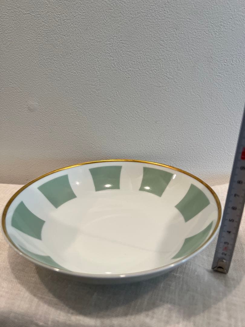 BERNARDAUD ギャラリーロワイヤル　アマンド　ボウル型プレート　1枚