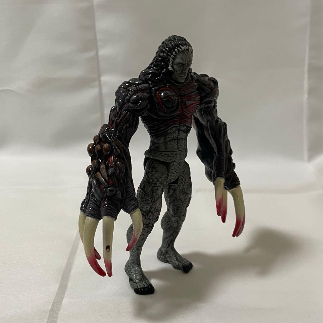 バイオハザード タイラント クリーチャー アクション フィギュア