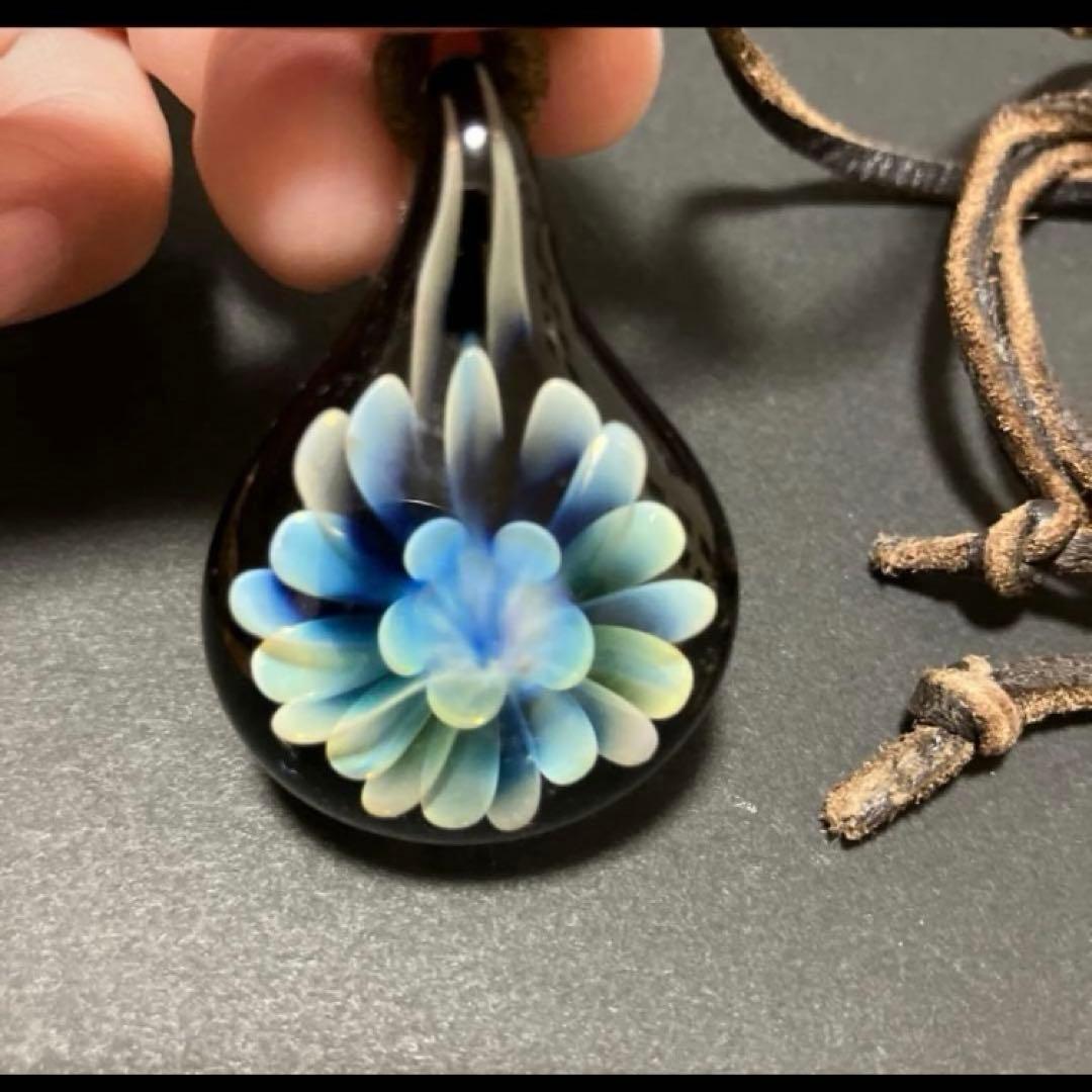 玉響glass ペンダント　ネックレス　ボロシリケイトガラス　一点物