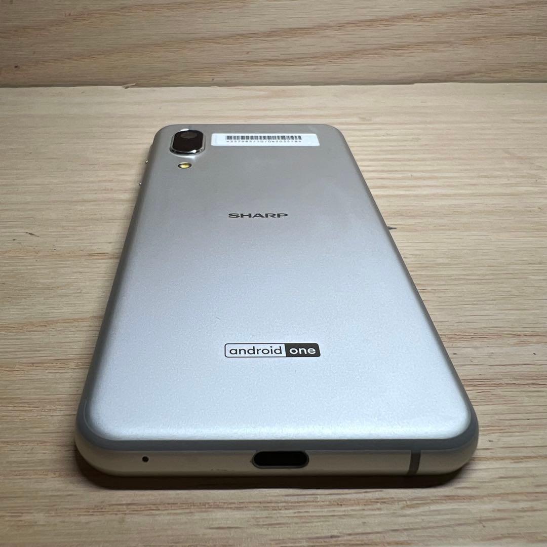 Android One S7本体 E80