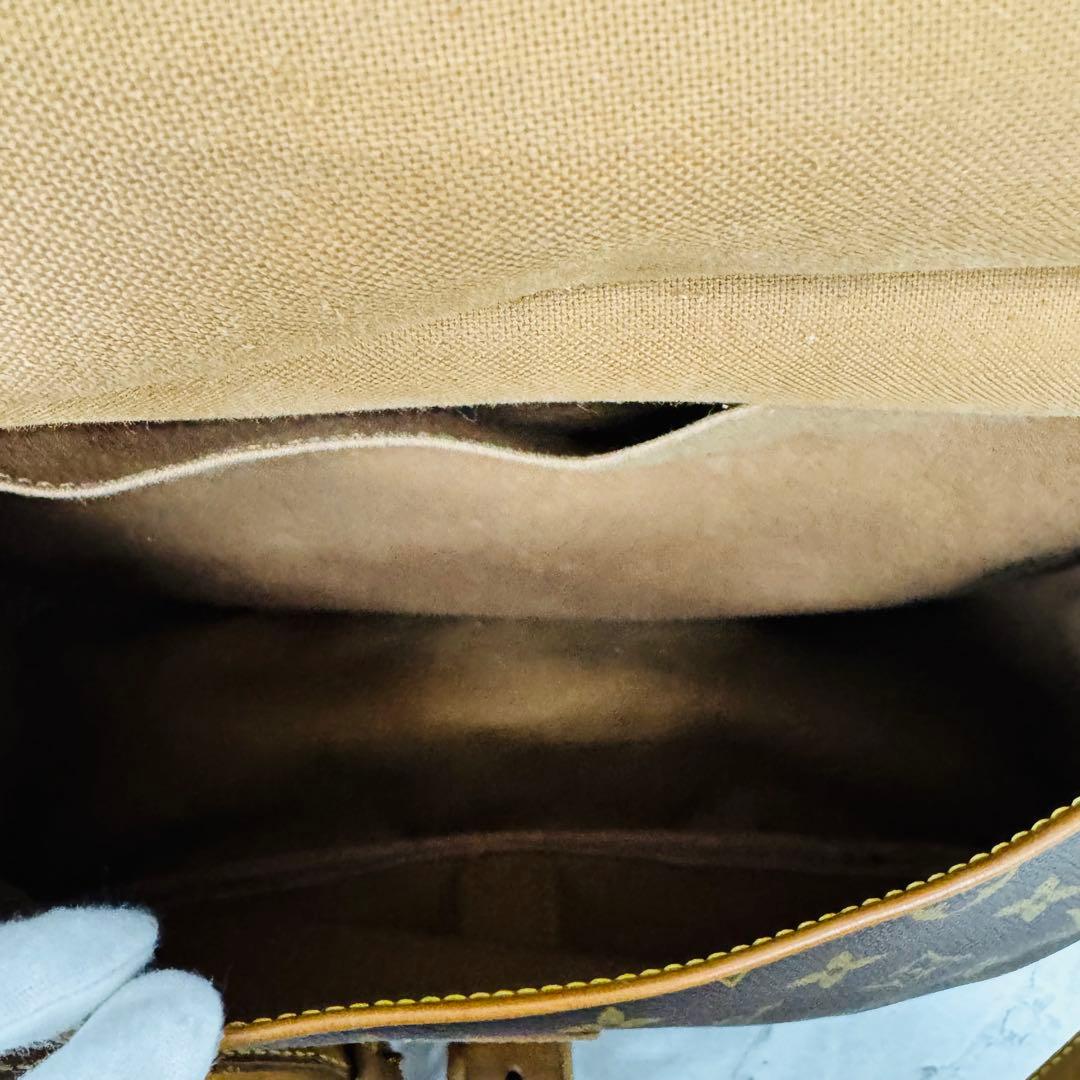 ✨ LOUIS VUITTON✨ルイヴィトン✨LV✨ソミュール✨ショルダーバッグ