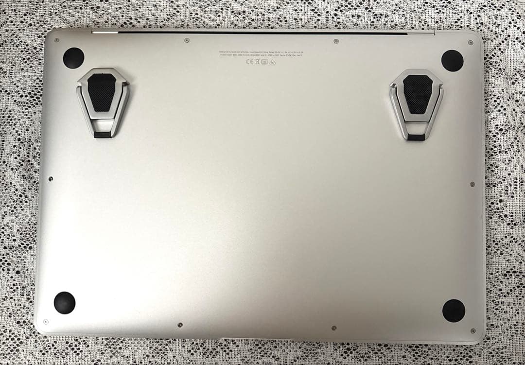 【美品・2023年購入】MacBook Air M1 シルバー